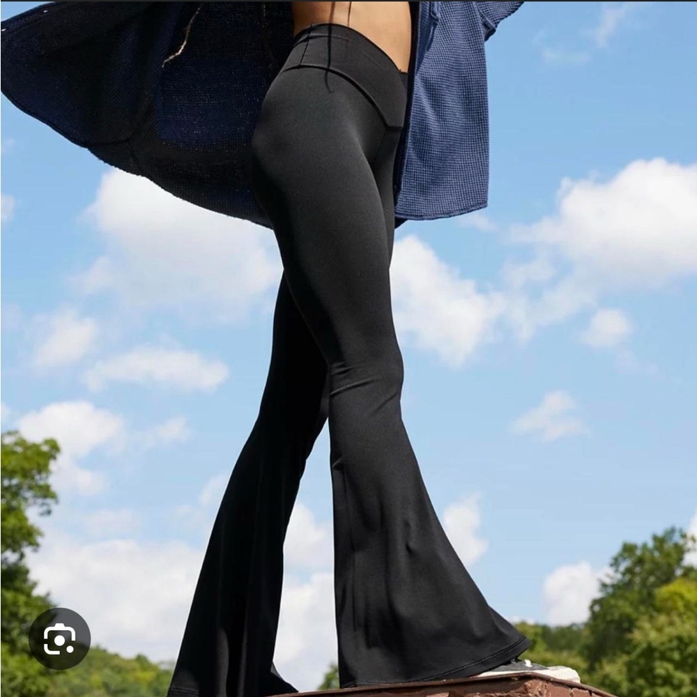 Aerie Black Crosswaist Super Flare Leggings